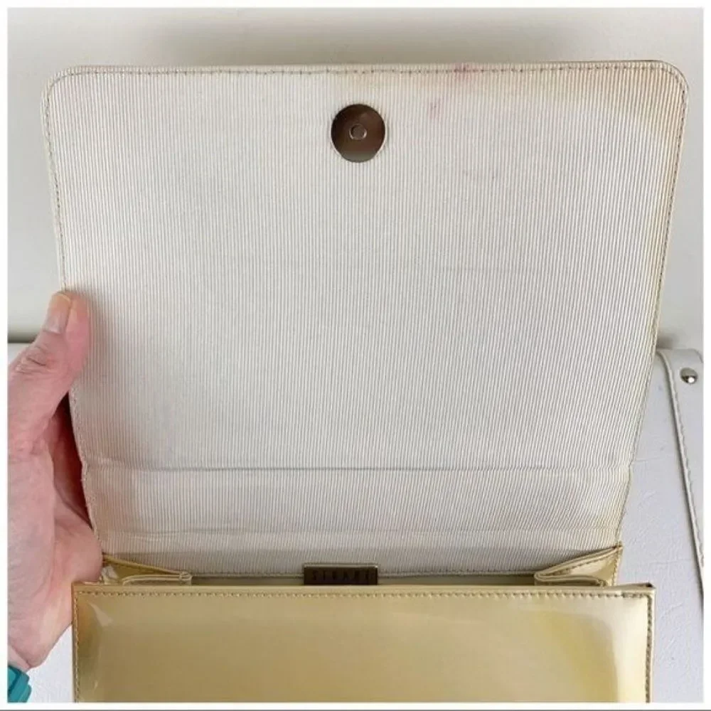 Stuart Weitzman Vintage Gold Evening Shoulder Bag‎